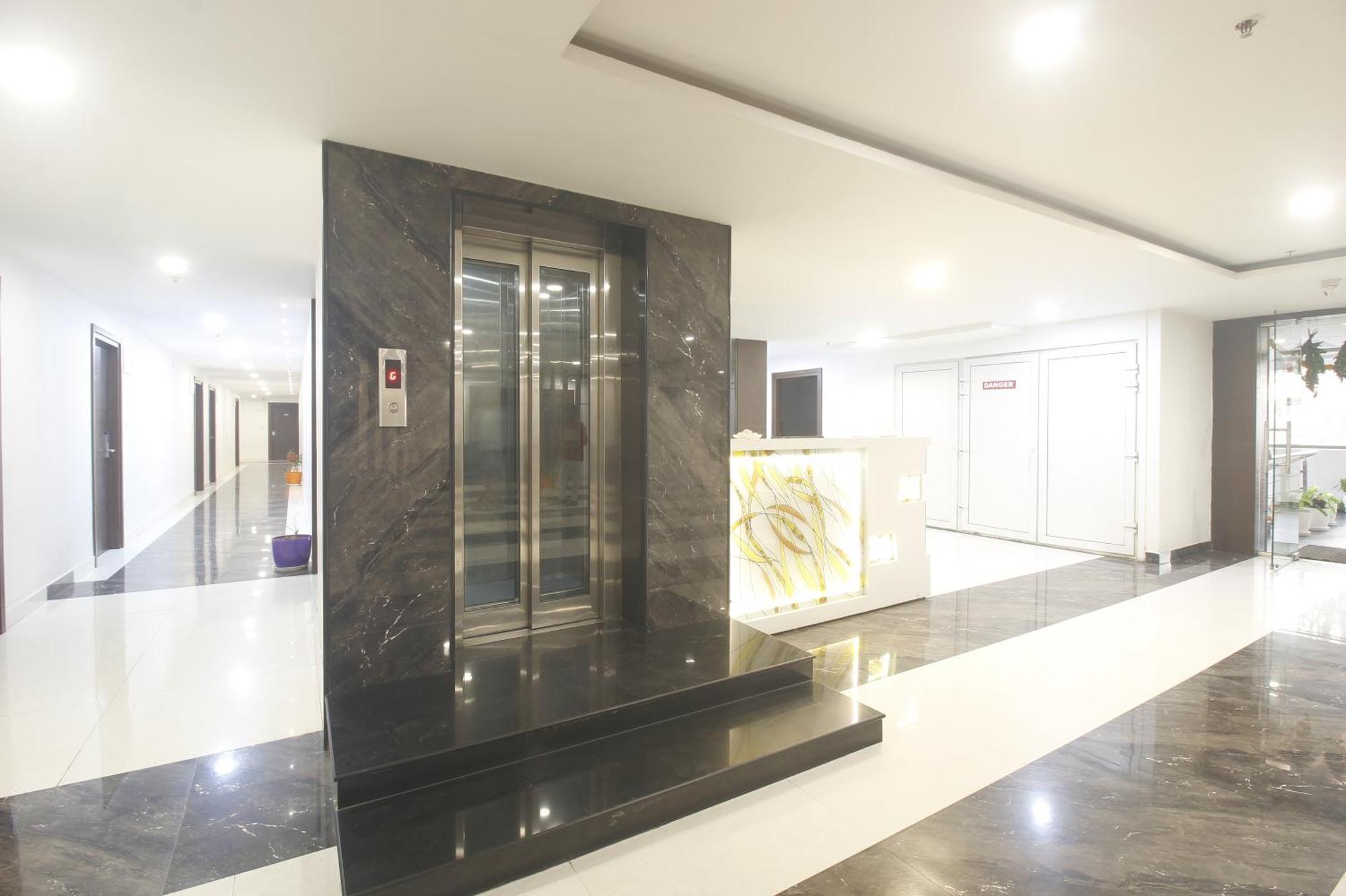 Hotel Ssr Grand Hyderabad Exterior foto