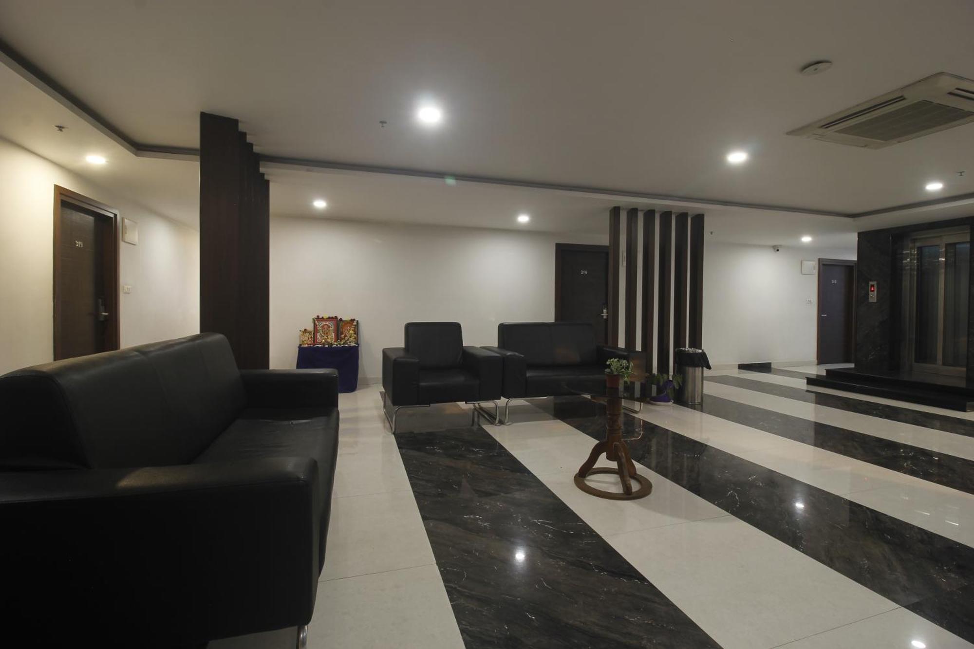 Hotel Ssr Grand Hyderabad Exterior foto
