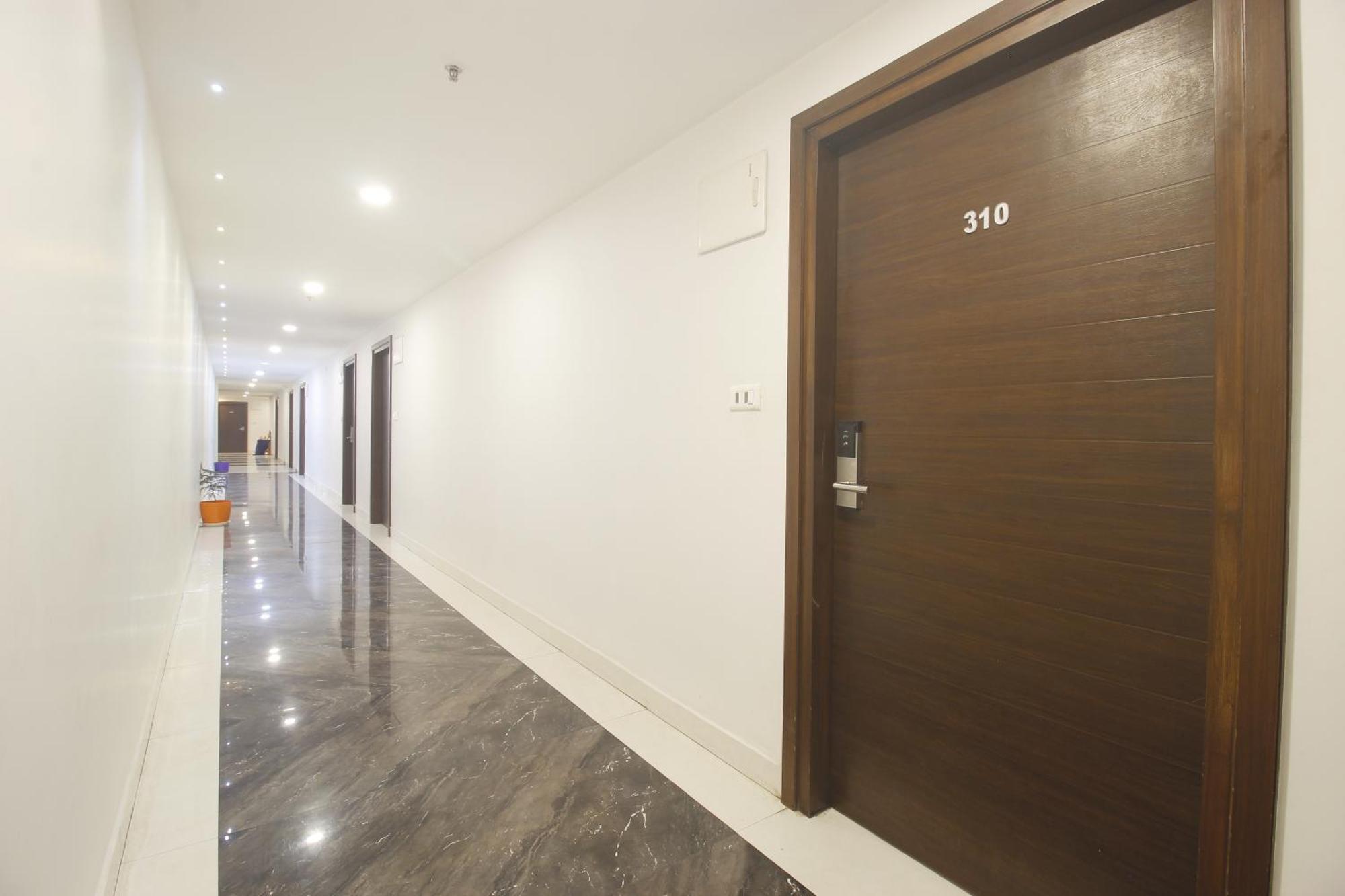 Hotel Ssr Grand Hyderabad Exterior foto