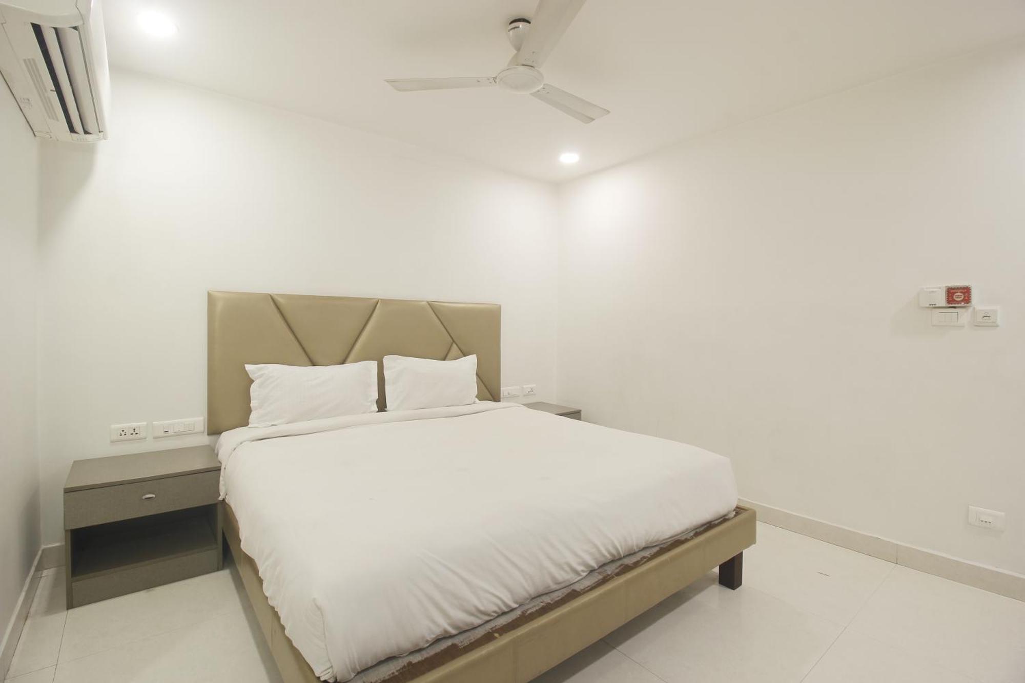 Hotel Ssr Grand Hyderabad Exterior foto