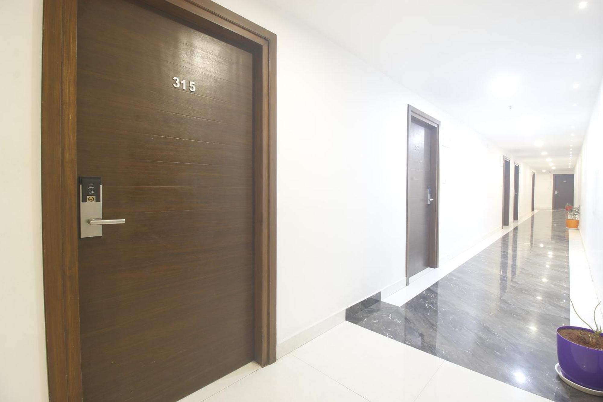 Hotel Ssr Grand Hyderabad Exterior foto