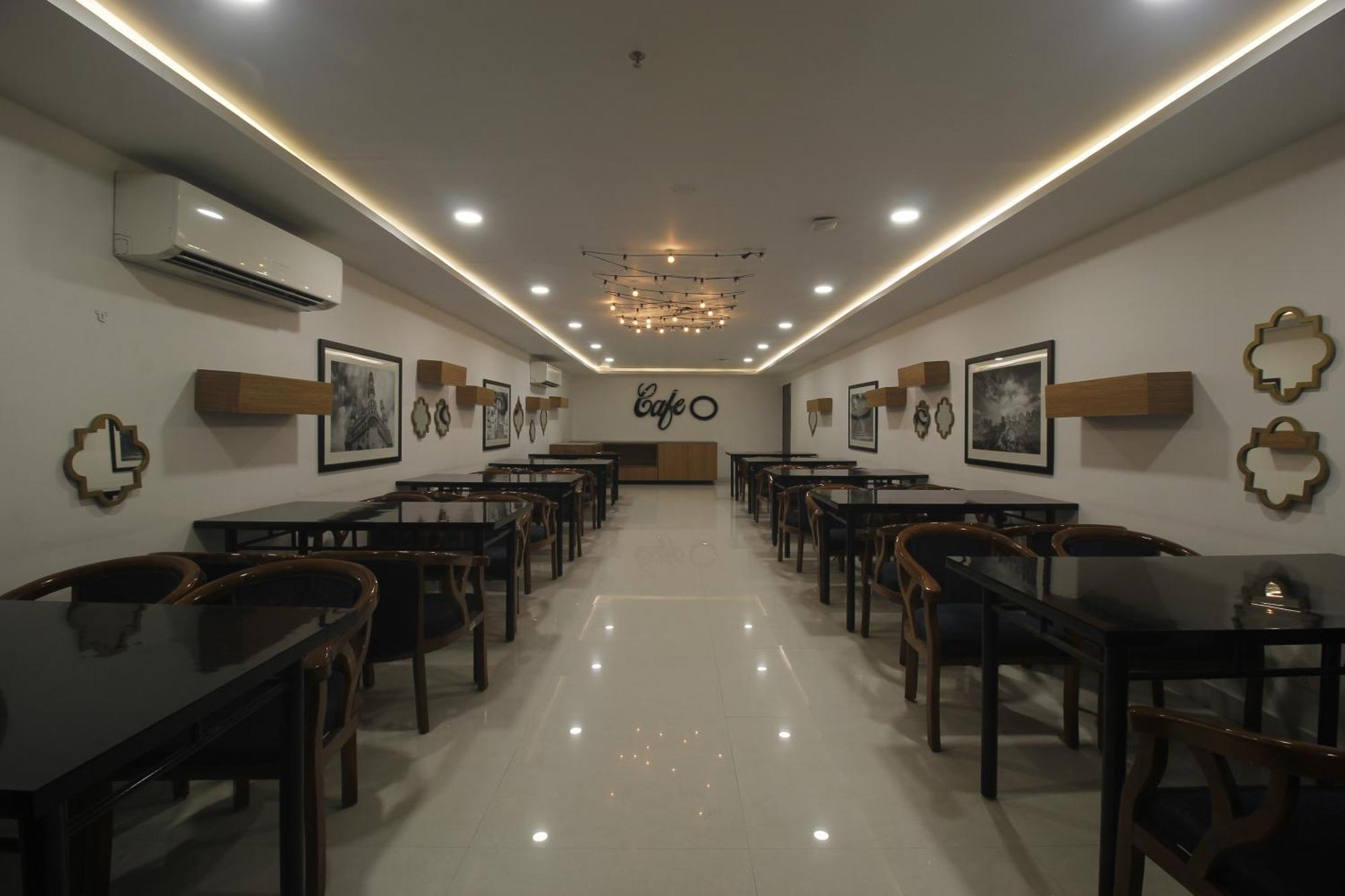 Hotel Ssr Grand Hyderabad Exterior foto